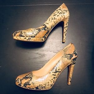 Blake Scott Faux Snakeskin Pumps - Women 8 - Cream and Black